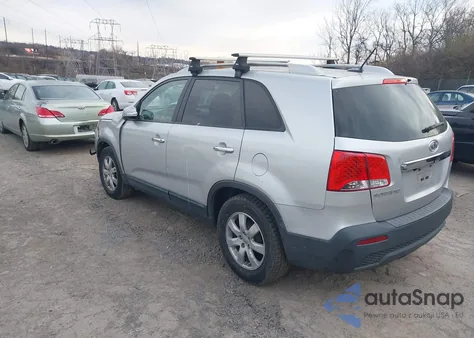 2013 Kia Sorento Lx z USA, uszkodzony, nr VIN 5XYKT3A68DG406743